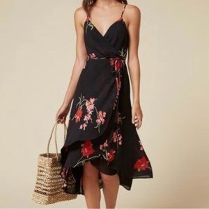 Reformation Mattie wrap dress size S